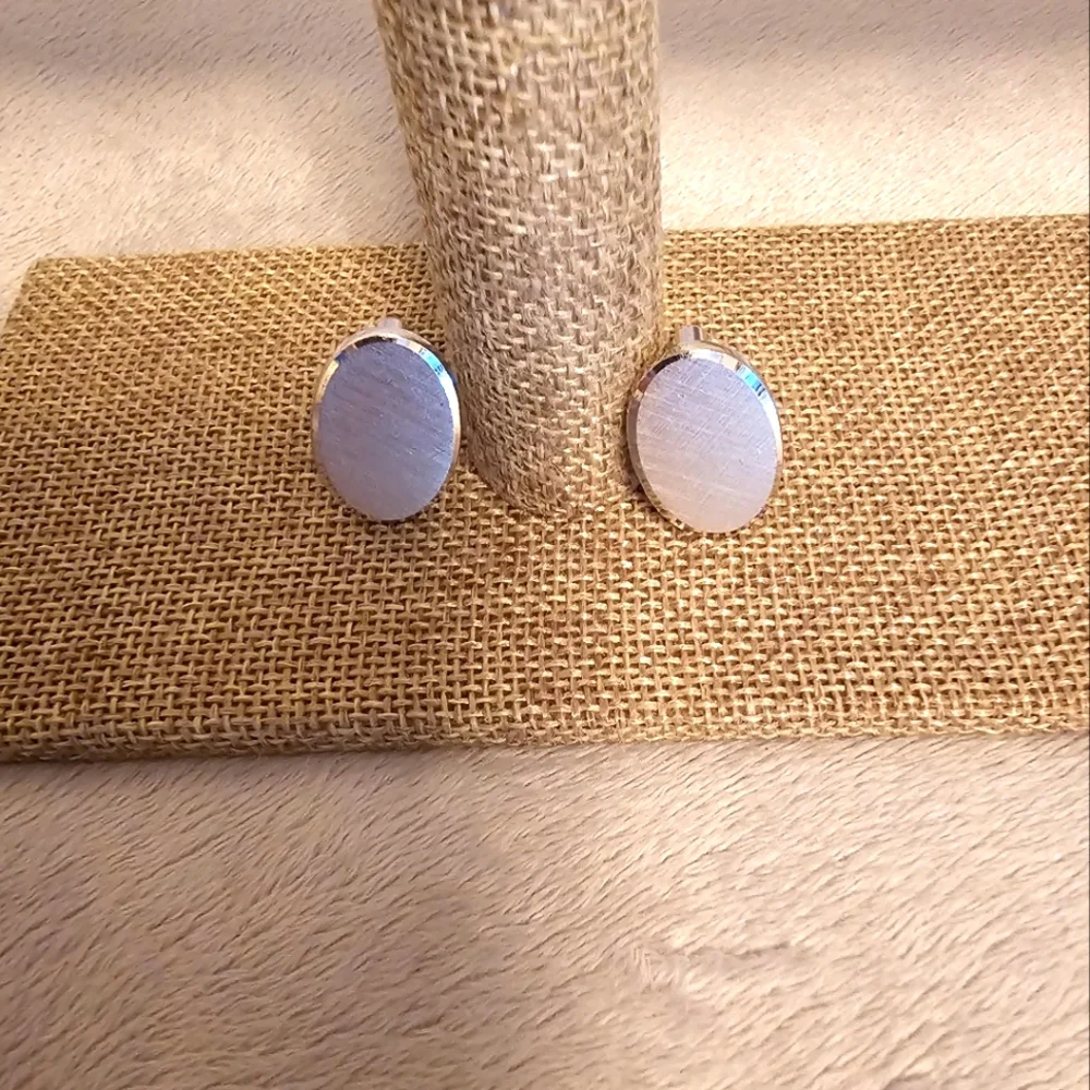 Silver Tone Cuff Links
